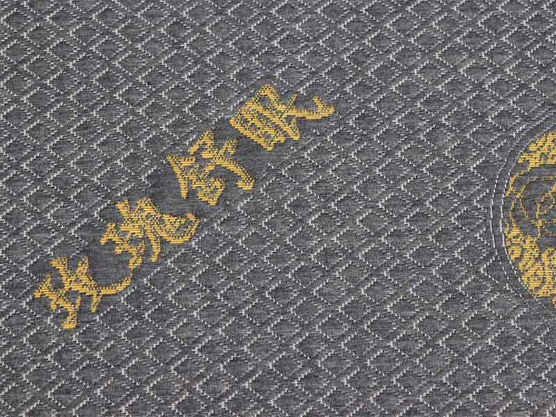 The source factory produces three-layer silk knitted fabric latex pillowcase mattress fabric can be customized Logo and perfumed air layer