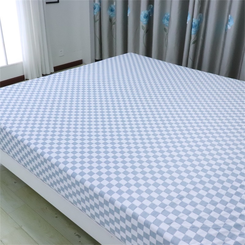 Checkerboard pattern breathable sweats comforter for all season  cooling fabric 