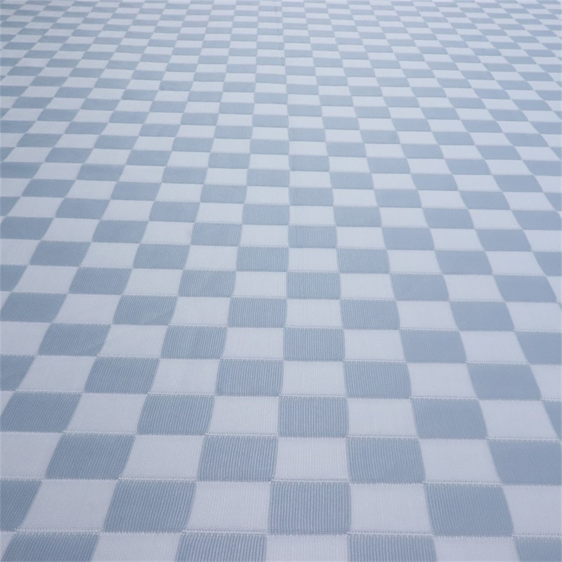 Checkerboard pattern breathable sweats comforter for all season  cooling fabric 
